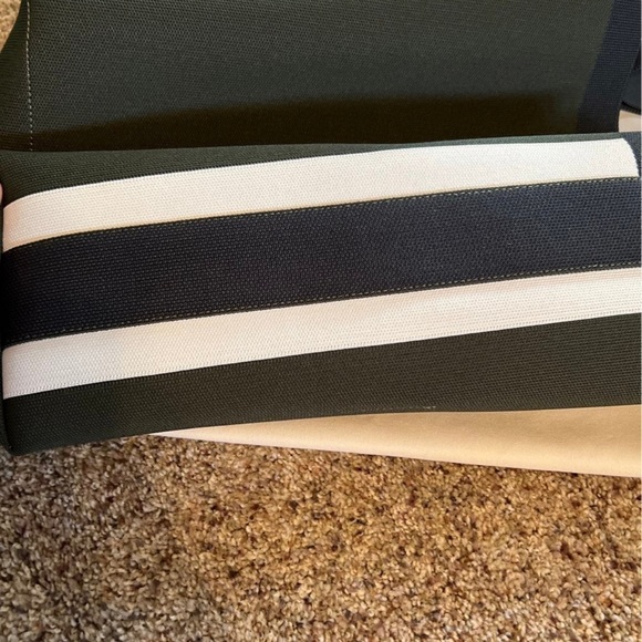 SOLD🦚🦚 - Picture 12 of 12